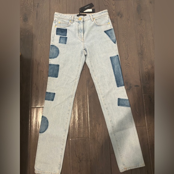 Versace Jeans with tags. Brand new!! - Picture 5 of 5